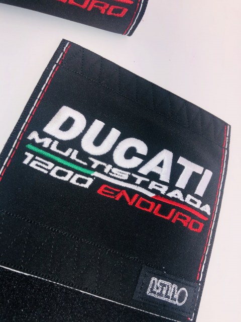 Grip cover for Ducati  Multistrada 1200 Enduro -w1